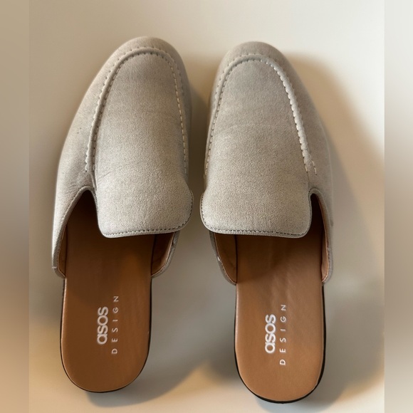 ASOS DESIGN backless mule loafers in stone faux suede with natural sole - Picture 9 of 11